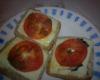 Bruscheta light de queijo branco com manjericão
