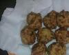 Bolinho de arroz recheado com queijo