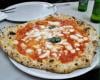 Pizza di Napoli (italiana)
