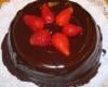 Bolo de morango e chocolate