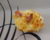 Batata recheada com requeijão e bacon