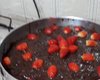 Bolo de chocolate com morango
