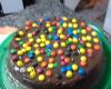 Bolo de coco com cobertura de chocolate
