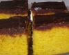 Bolo de cenoura com calda de chocolate