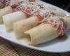 Panqueca com recheio de carne moída e mussarela