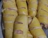 Pão recheado com presunto e queijo