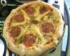 Pizza com borda recheada