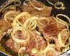 Carne de sol com cebolas