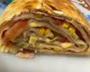 Rocambole de massa de pastel