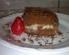 Bolo de chocolate com morango