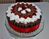 Bolo de chocolate e morango com Twix