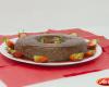 Flan de chocolate com calda de morango