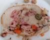 Frango desossado recheado com presunto, queijo e bacon