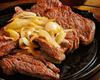 Carne de sol com cebolas
