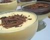 Mousse de maracujá com cobertura de chocolate