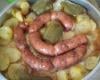 Linguiça ao forno com batatas
