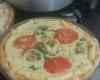 Massa de pizza fácil, rápida e deliciosa