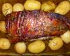 Pernil assado com batatas