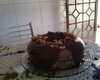 Bolo de chocolate com cobertura de brigadeiro