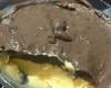 Mousse de maracujá com cobertura de chocolate