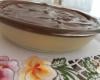 Mousse de maracujá com cobertura de chocolate