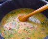 Caldo de aipim com frango e calabresa