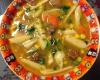 Sopa de legumes com músculo e massinha