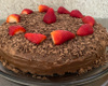 Bolo de chocolate com morango