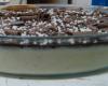 Mousse de maracujá com cobertura de chocolate