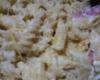 Macarrão ao molho branco com presunto e queijo