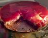 Cheesecake com cobertura de goiaba