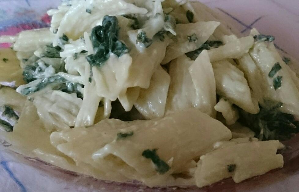 Ramequim Espinafre com gorgonzola - 10 unidades