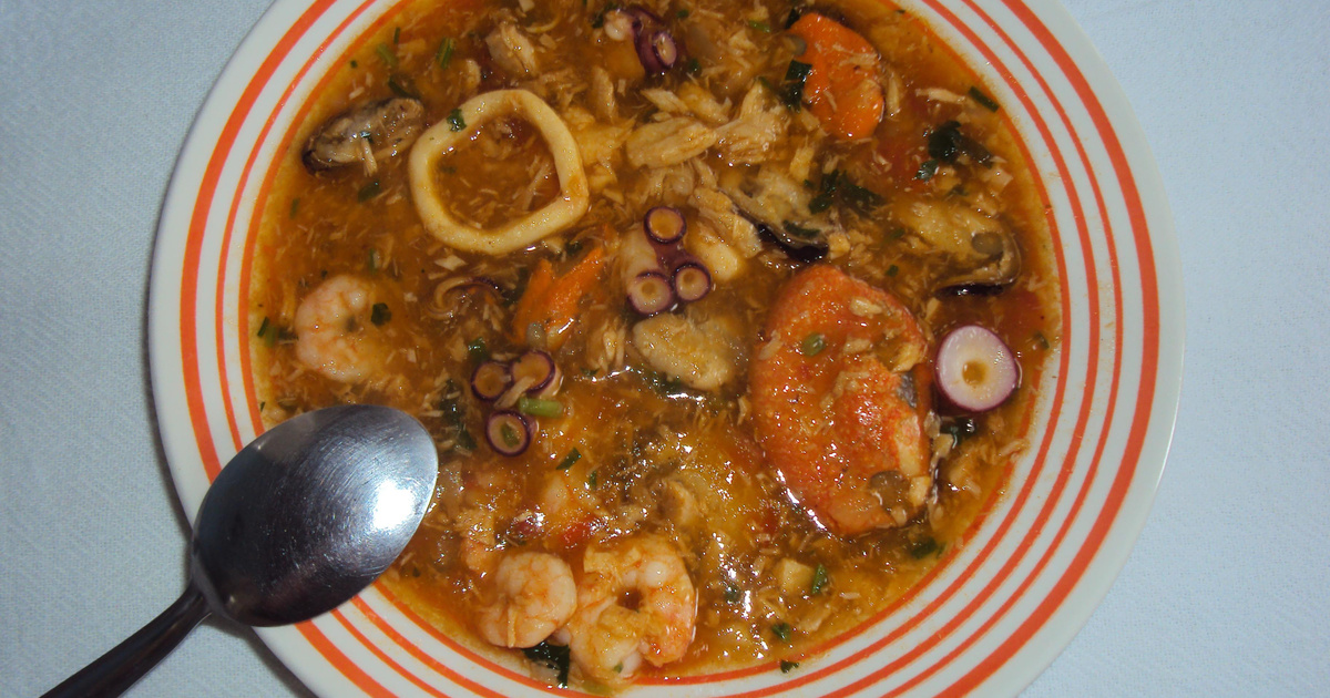 Receita de Sopa de frutos do mar, enviada por ana paula gobbi - TudoGostoso