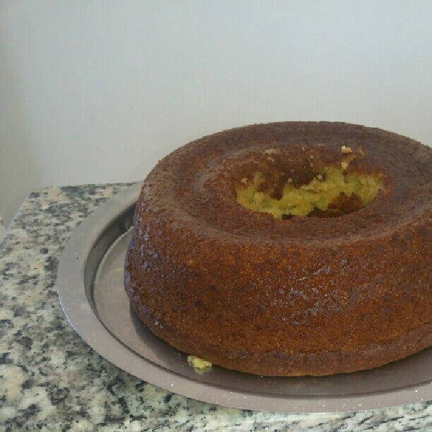 Receita de Bolo sem ovo, sem leite e sem manteiga, enviada por