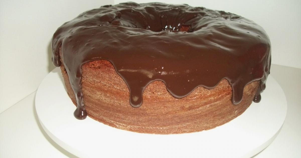 Receita De Bolo De Chocolate Com Cobertura, Enviada Por Gilda Ferreira ...