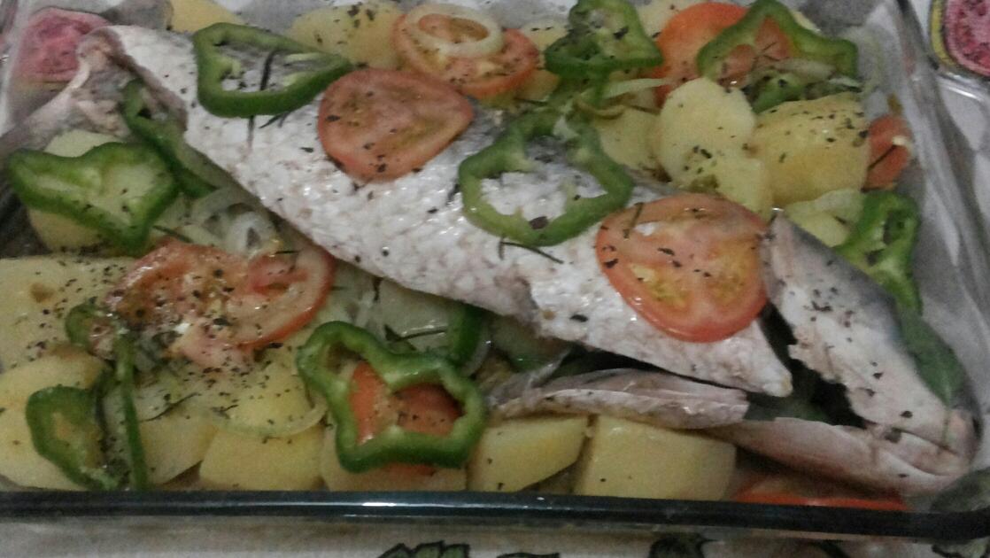 Receita de Peixe Assado com Legumes