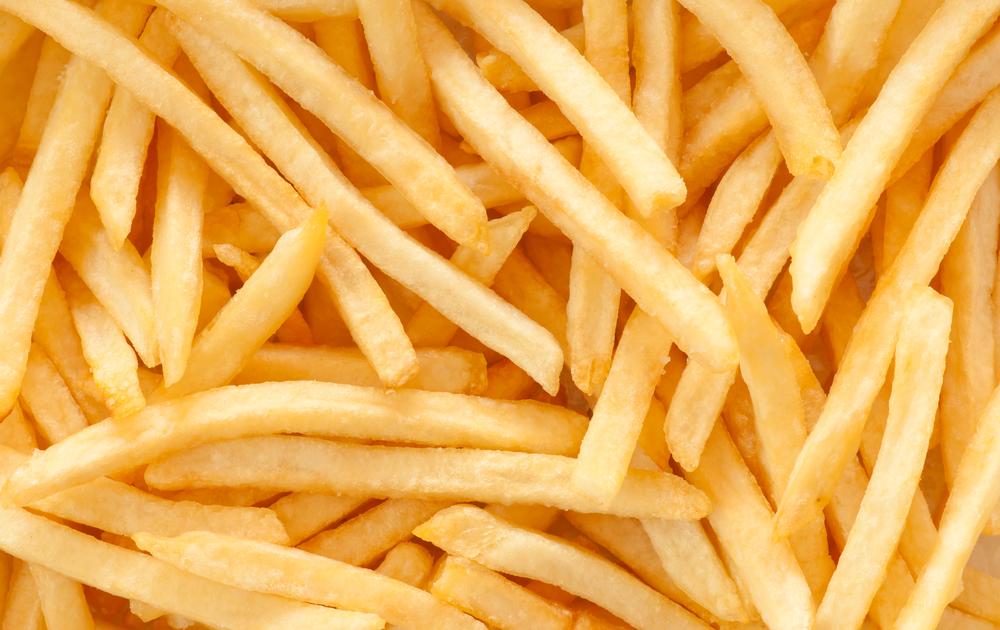 Batata frita sem culpa: aprenda a fazer fritas sequinhas na