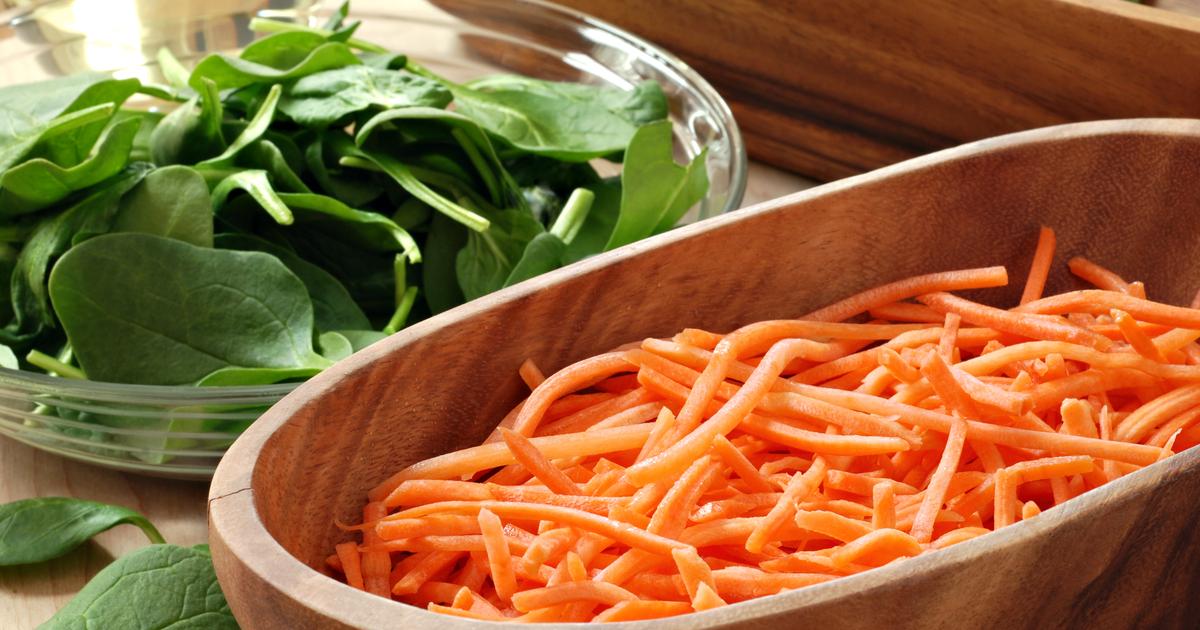 Pasta De Fígado Com Ervas, Conhaque Da Galinha, Manteiga Foto de