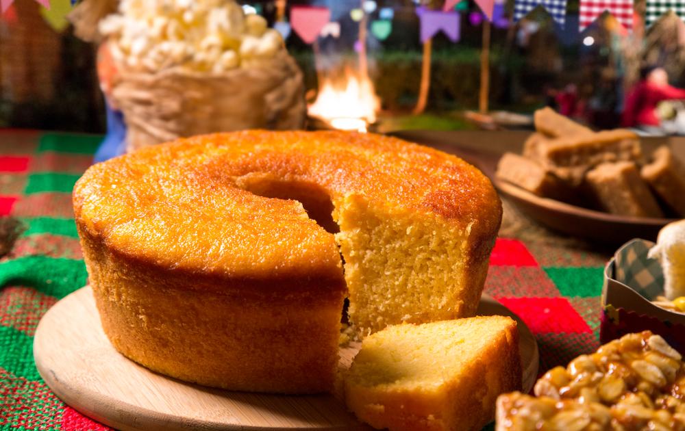 Veja como fazer bolo de macaxeira para o São João