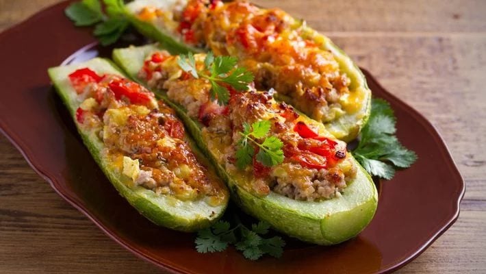 Foco na dieta: aprenda 6 receitas fáceis e low carb para o almoço