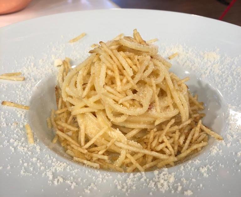 Espaguete Carbonara (Brasileiro) Receita por Nilson - Cookpad