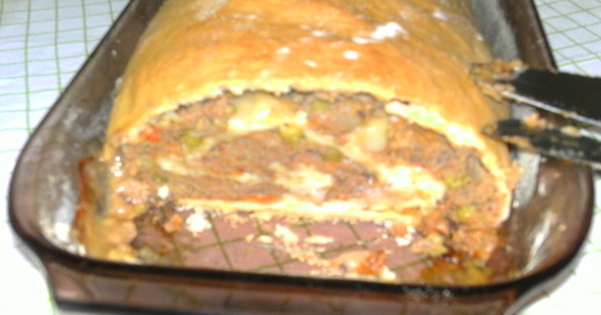 Receita de Rocambole de Carne Moída com Massa de Pão Caseiro