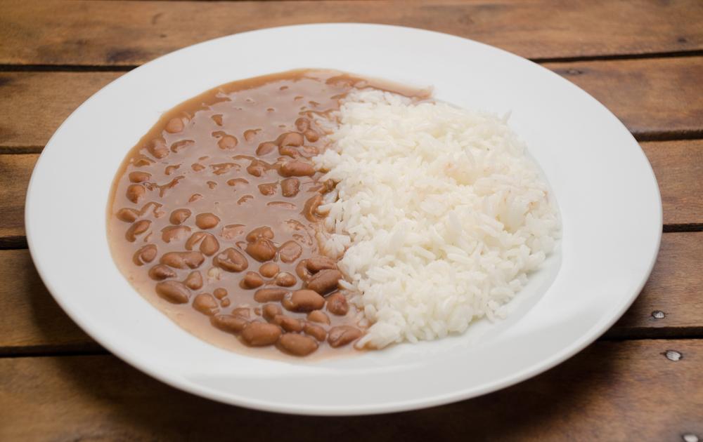 Como fazer bife, a combinação perfeita do arroz com feijão