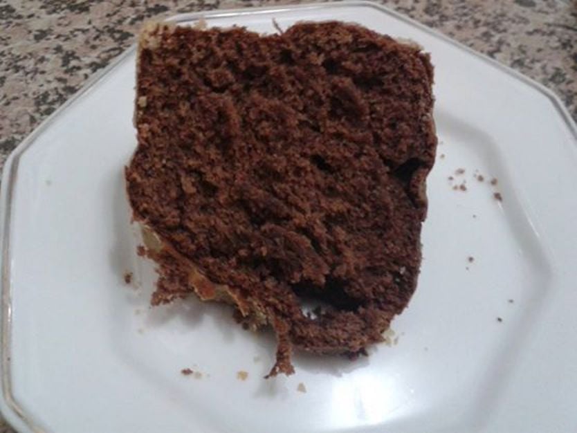 Receita de bolo de chocolate simples e fácil de fazer - Fácil de Fazer