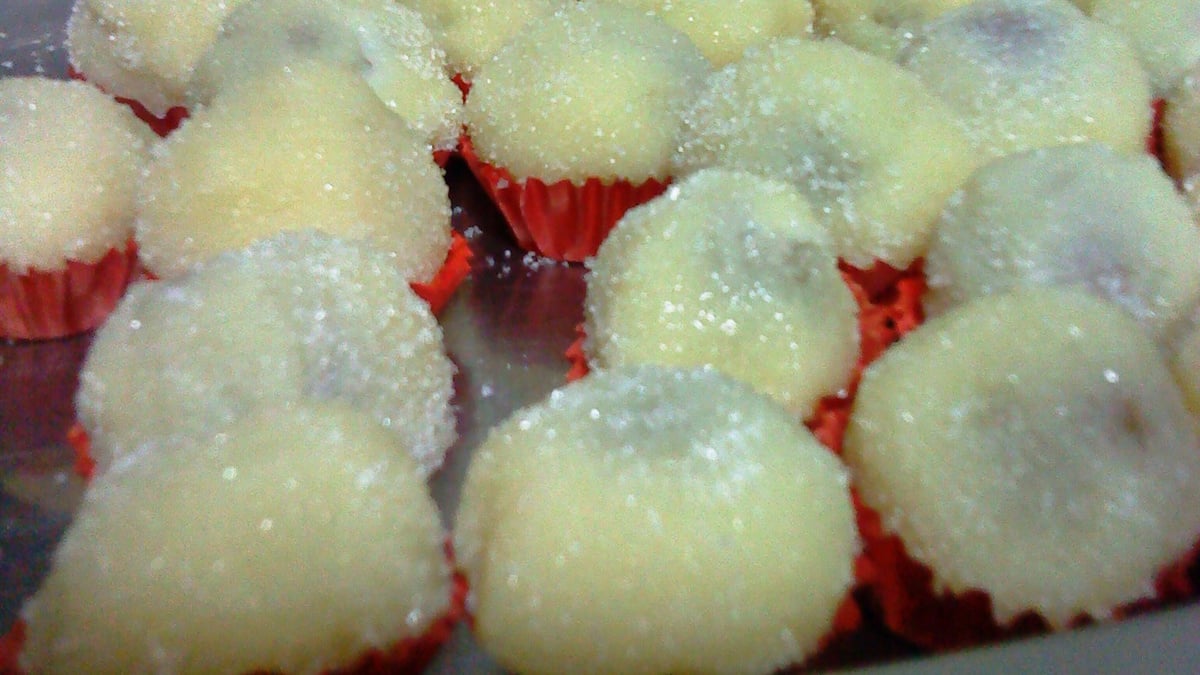 Docinho de uva com brigadeiro branco