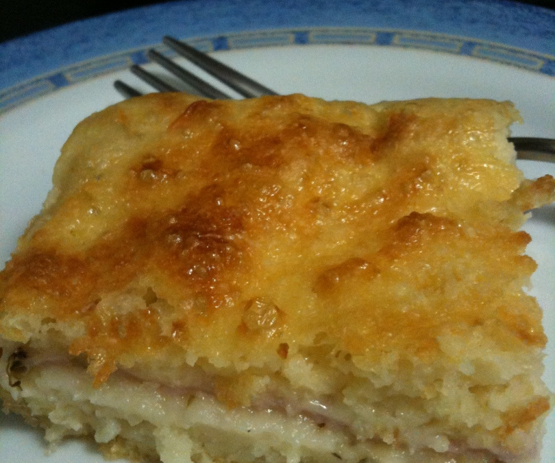 Joelho de tabuleiro (queijo e presunto)