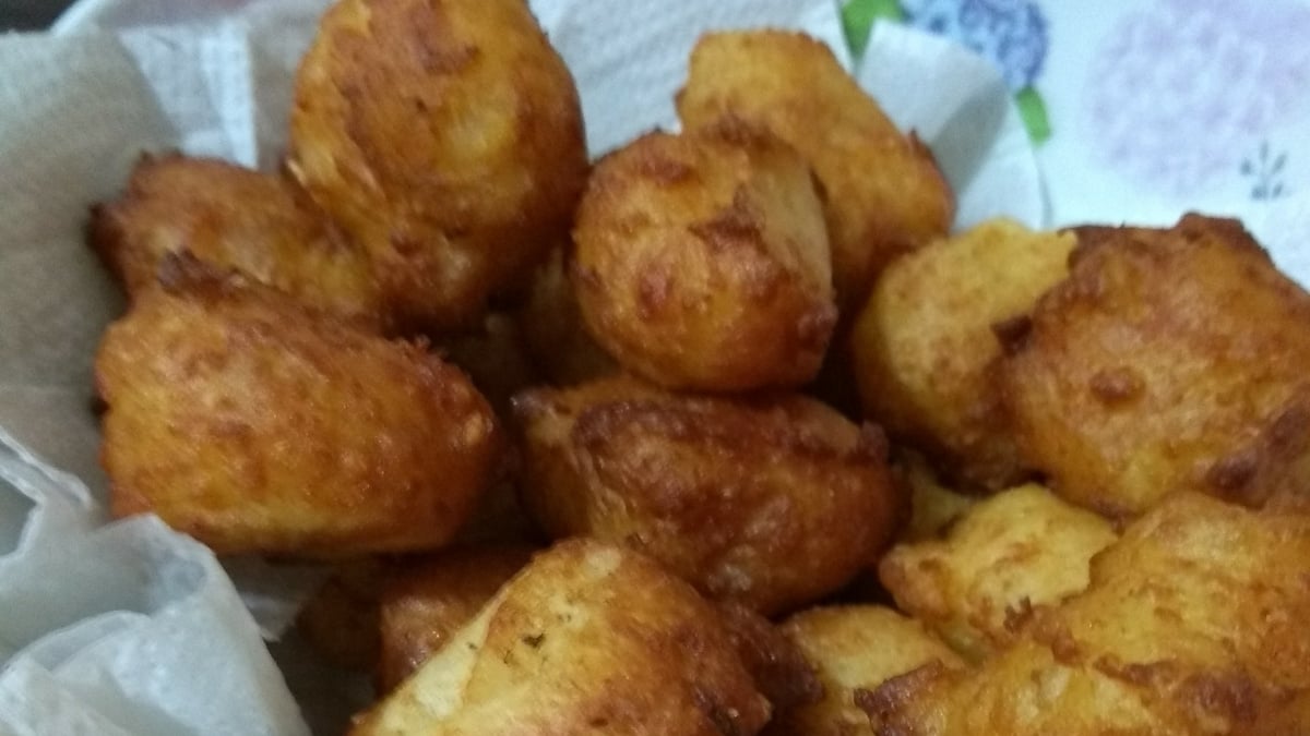 Bolinho de aipim sem recheio