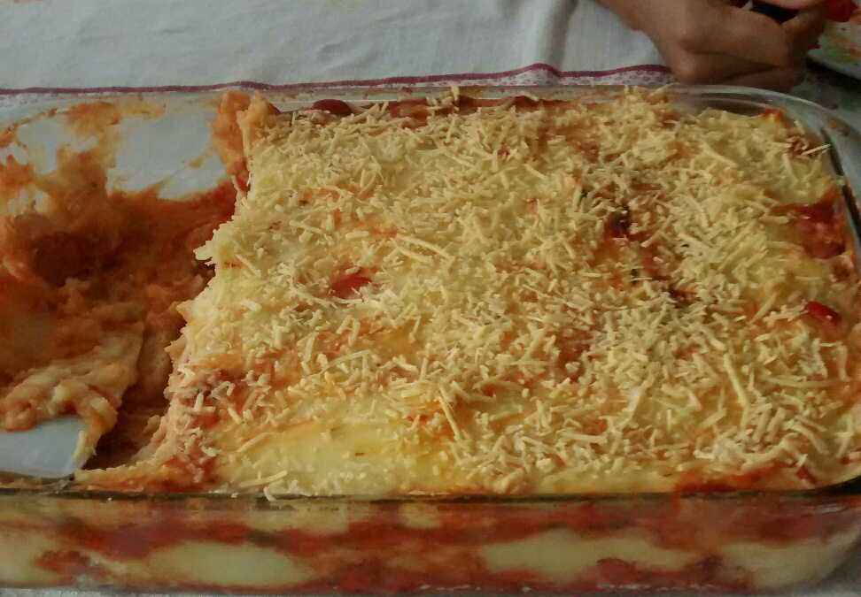 Cachorro quente de travessa