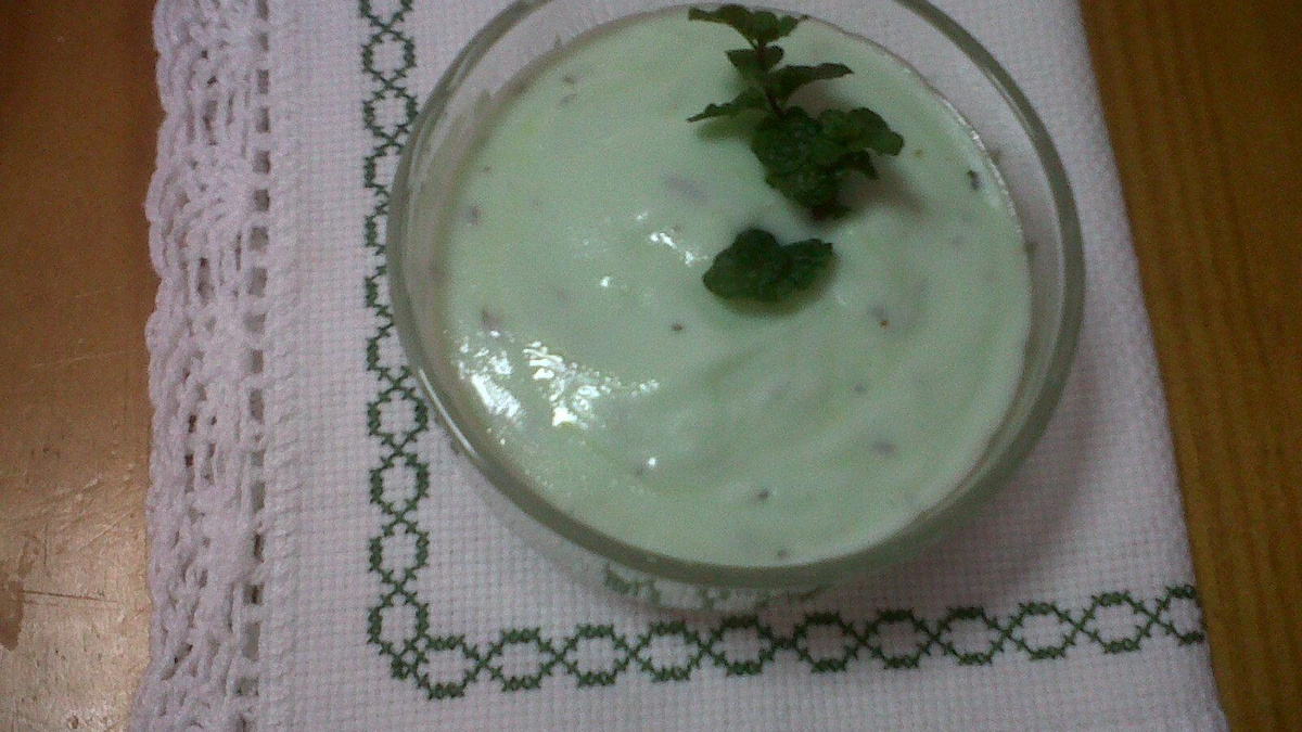 Molho de menta para salada