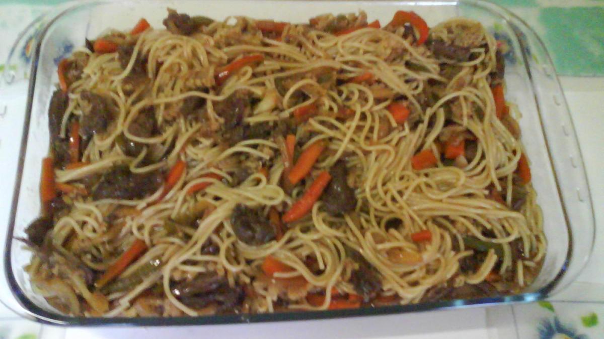 Chop suey de frango com legumes: receita fácil e feita em uma só panela